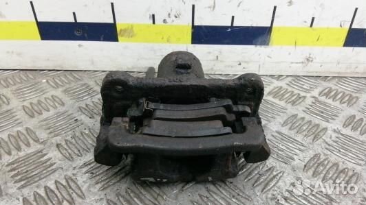 Суппорт тормозной задний правый toyota corolla E12