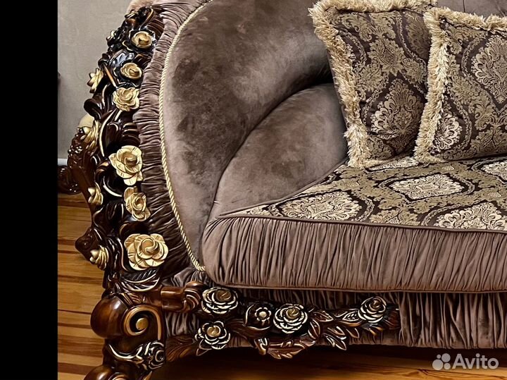 Диван с креслами. В хорошем состоянии