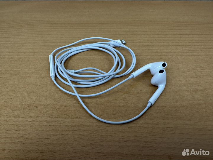 Наушники Apple EarPods Lightning оригинал