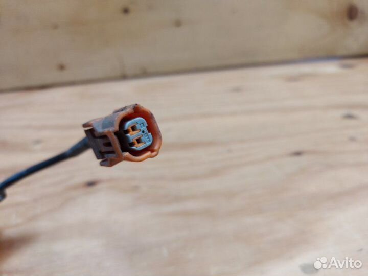 Датчик ABS прав. зад. honda accord