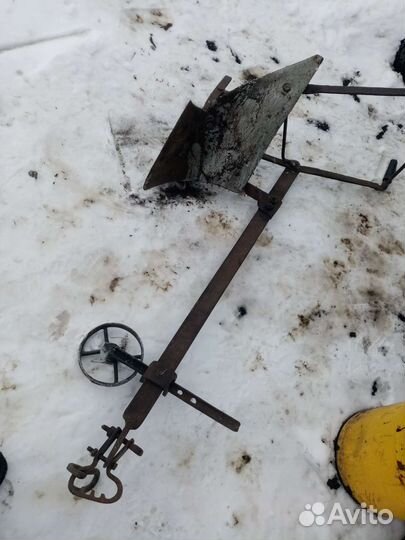 Плуг для лошади