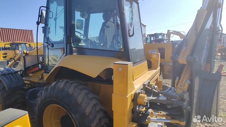 Экскаватор-погрузчик CASE 570 ST, 2023