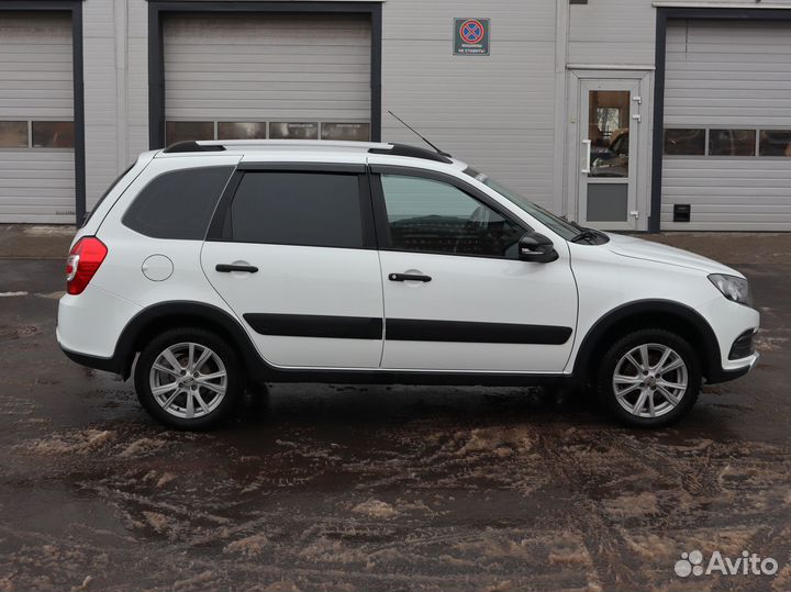 ВАЗ Granta Cross 1.6 МТ, 2023, 35 505 км