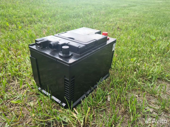 Аккумулятор на Porsche 911 9Y0915105