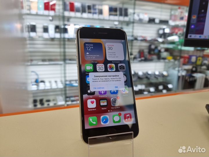 Смартфон Apple iPhone SE 2020 64 (Ленина 23)