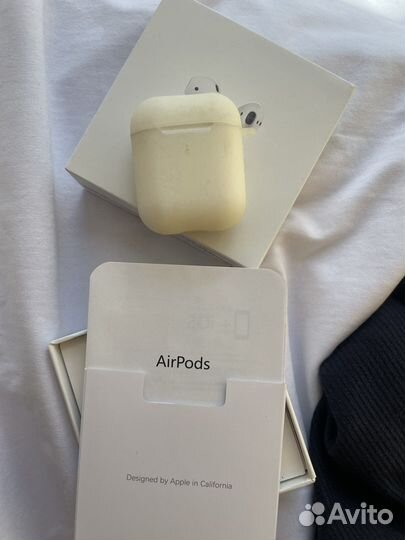 Apple Airpods 2