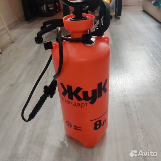 Опрыскиватель садовый ручной