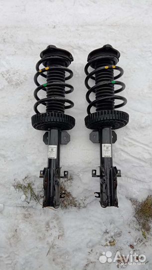 Стойки Мерседес Бенц W 447