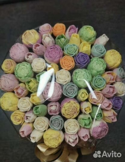 Шоколадные розы, пионы, тюльпаны