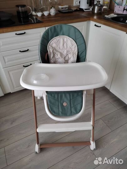 Стульчик для кормления happy baby berny v2