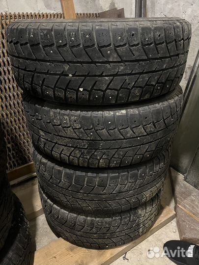 R16 Rasakutire RK61 215/60, PCD 5x114.3 DIA 66.1