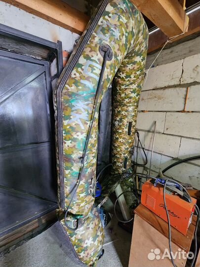 Лодка с мотором