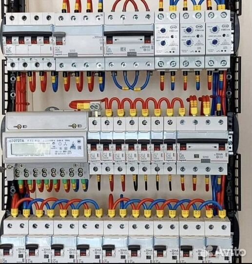 Сборка электрического щита