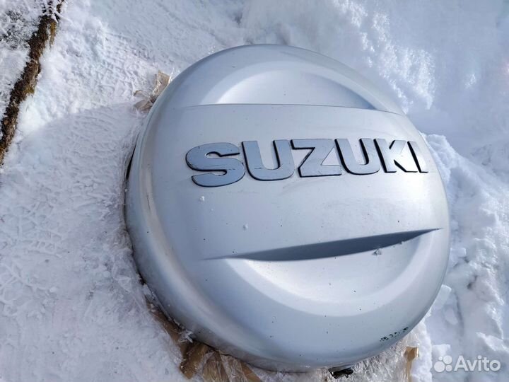 Колпак запасного колеса suzuki grand vitara бу