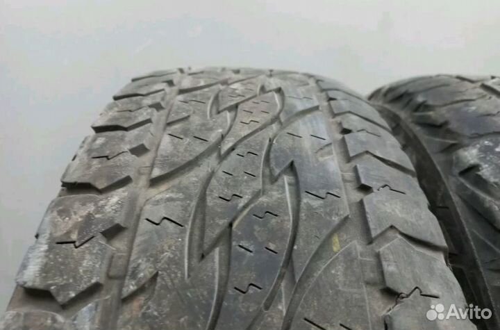 Bridgestone Dueler A/T 225/75 R16