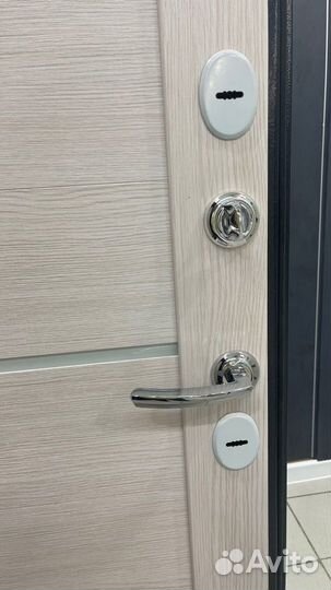 Двери входные с терморазрывом