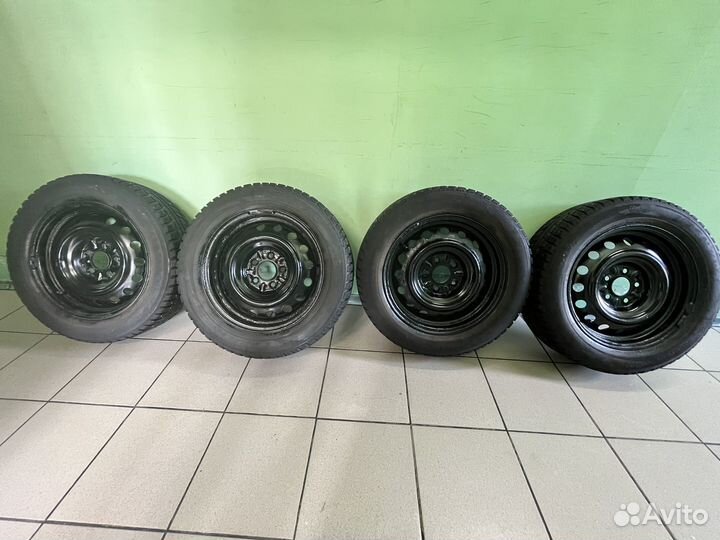 Kumho I'Zen KW22 205/60 R16 92T