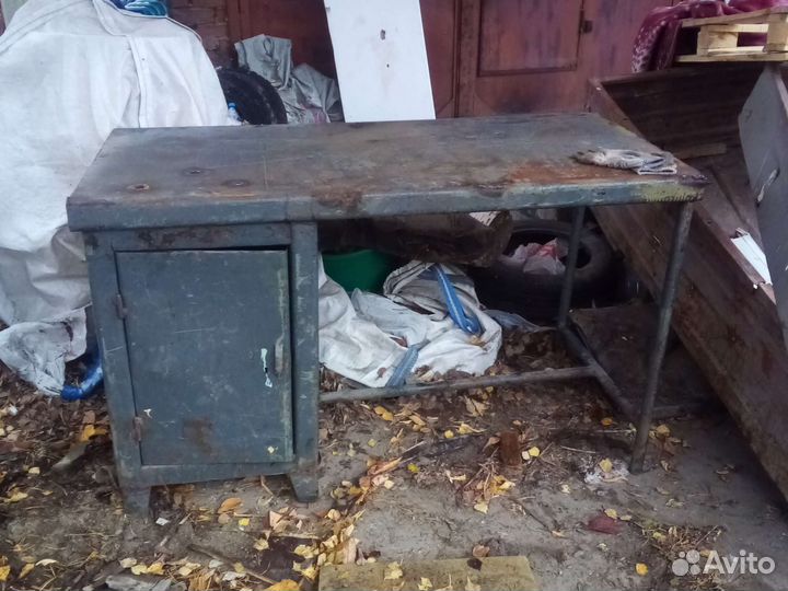 Верстак слесарный