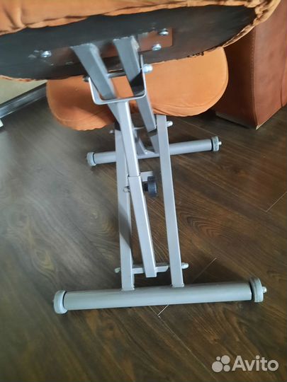 Коленный стул