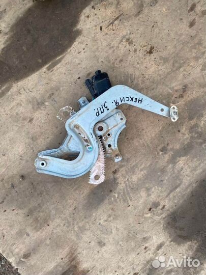 Задний правый стеклоподьемник Daewoo nexia