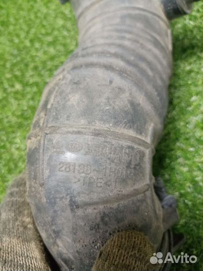 Патрубок воздушного фильтра hyundai solaris 1