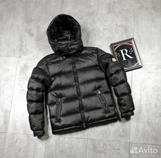 Куртки Moncler плотные