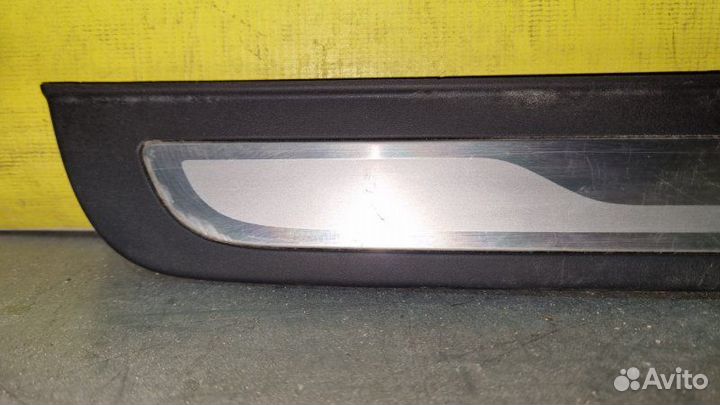 Накладка порога (внутренняя) передняя правая Geely