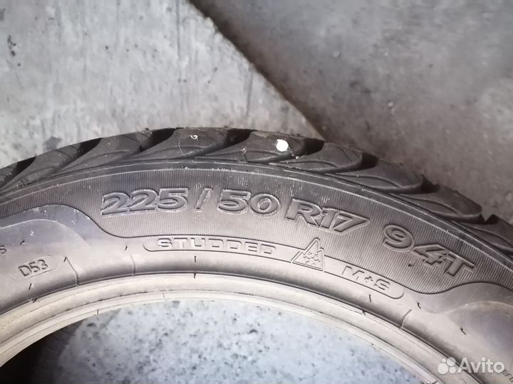 Sava Eskimo Stud 225/50 R17