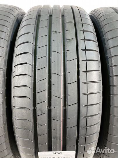 Pirelli P Zero PZ4 225/50 R18 92W