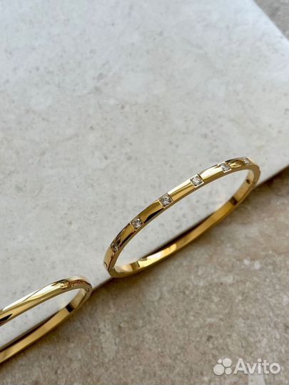 Браслет из нержавеющей стали с цирконами