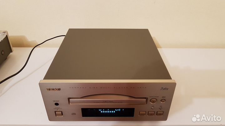 CD-проигрыватель teac PD-H570
