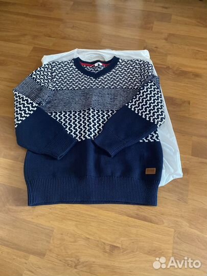 Hugo boss новый свитер