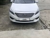 Hyundai Sonata 2.4 AT, 2015, 140 000 км, с пробегом, цена 1 100 000 руб.