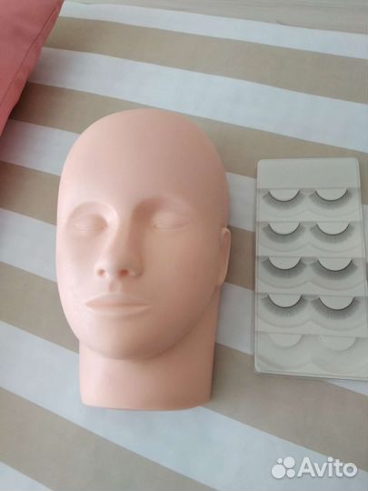 Манекен для наращивания ресниц