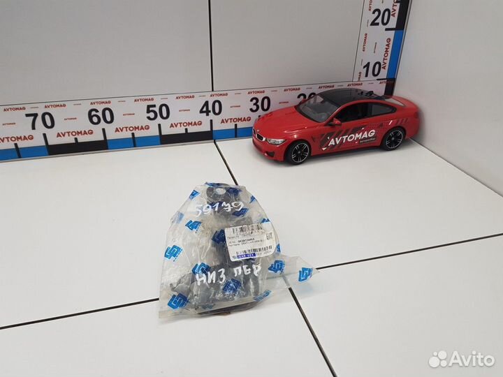 Сайлентблок правый