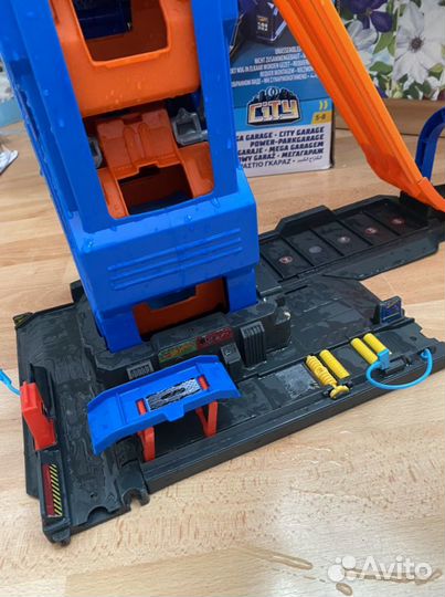 Mega garage hot wheels. Мега гараж хот вилс