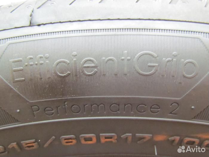 Goodyear EfficientGrip Performance 2 215/60 R17 102M