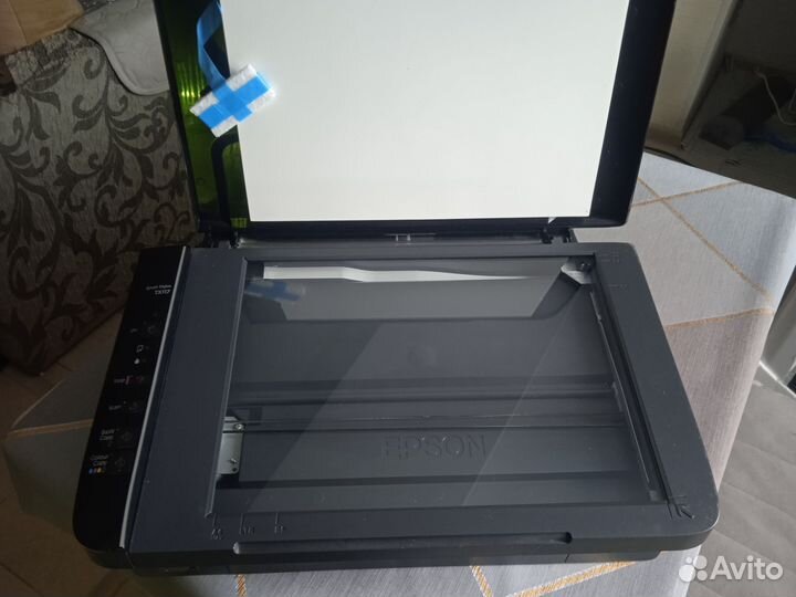 Цветной принтер epson на запчасти