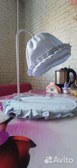 Настольный светильник