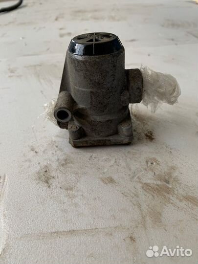 Клапан редукционный Камаз 5490