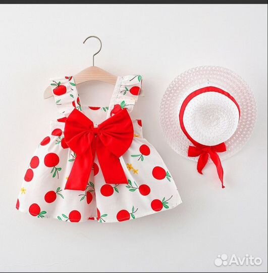 Платье с шапкой