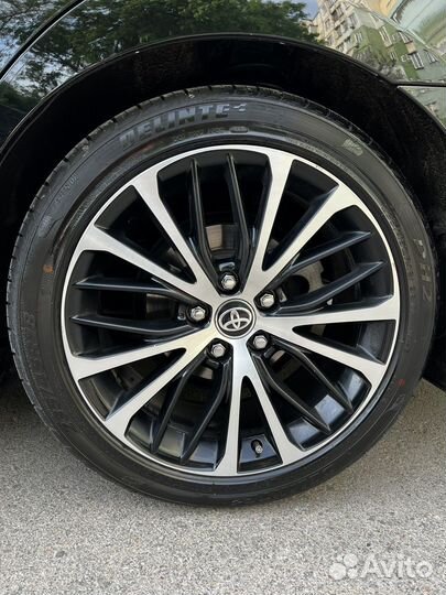 Delinte DH2 235/45 R18 98W