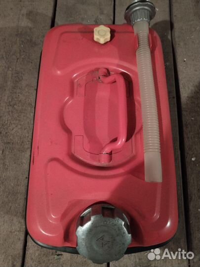 Канистра для топлива