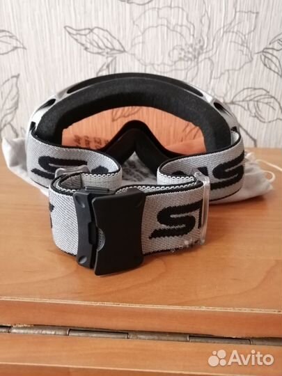 Горнолыжные очки