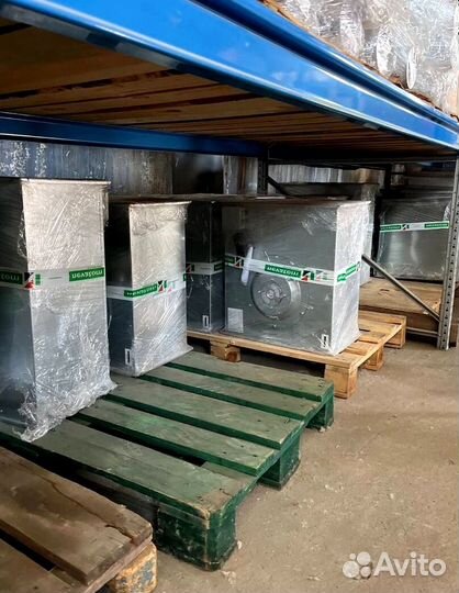 Вытяжной прямоугольный вентилятор