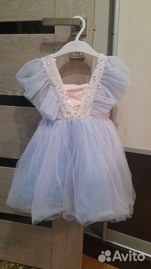 Праздничное платье на 2 -3 года