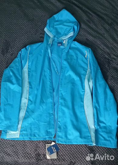 Куртка Reebok спортивная женская