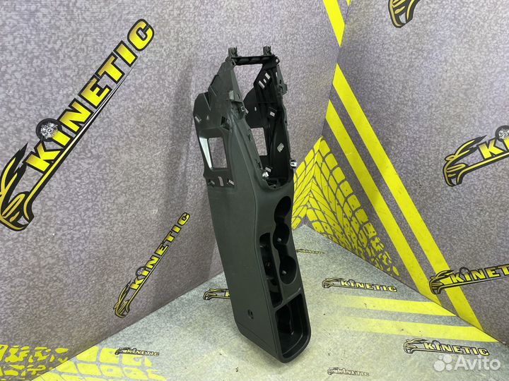 Консоль нижняя Тоннель Опель Астра Astra J