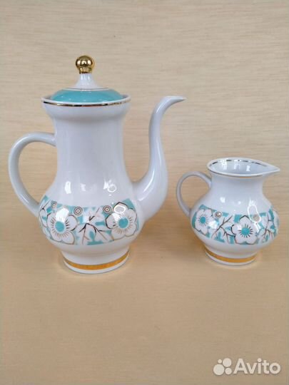 Кофейник и молочник Довбыш