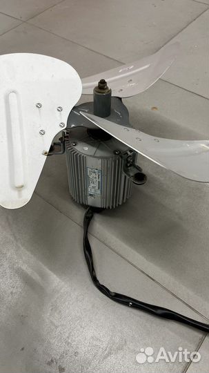 Электродвигатель наружного блока YDK400-4C